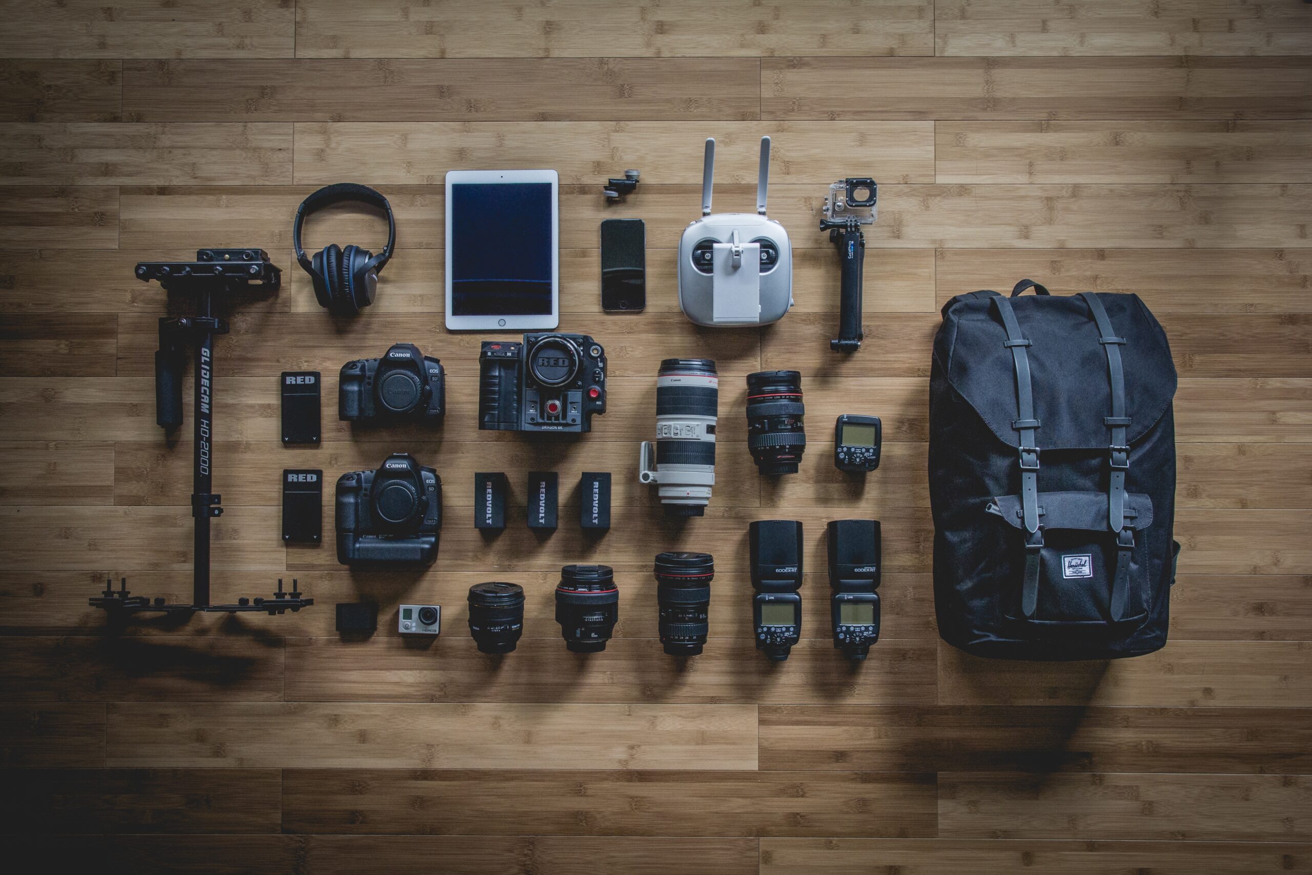 Video marketing na rynku nieruchomości – dlaczego warto dodawać do ogłoszeń filmy video?