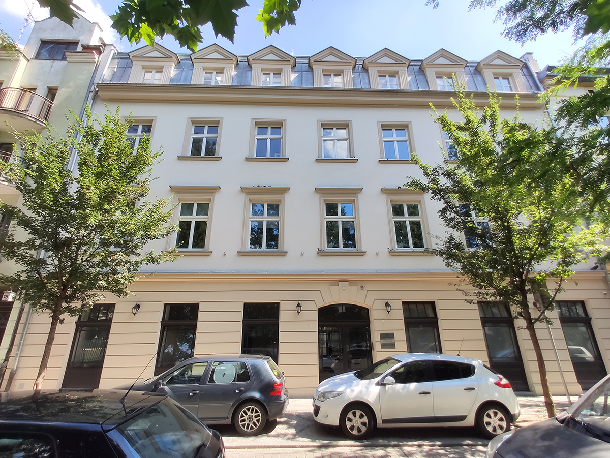 Plac na Groblach 19